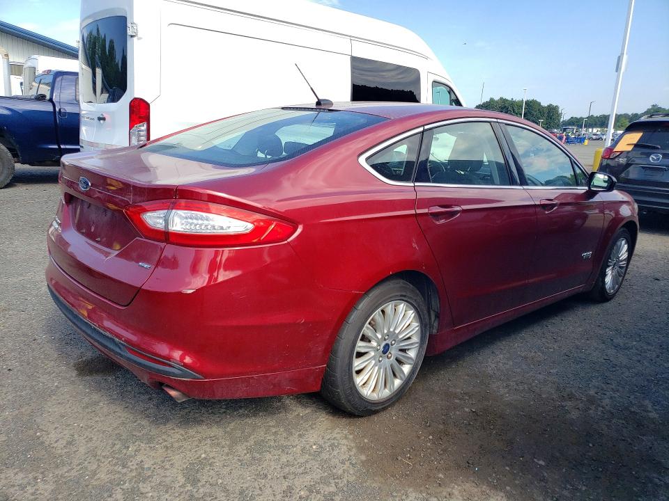 Photo 3 from auction – 2014 FORD FUSION with VIN 3FA6P0PU2ER382625
