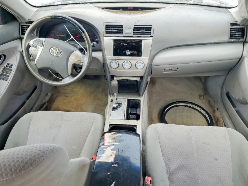 Photo 8 from auction – 2010 TOYOTA CAMRY with VIN 4T1BF3EK6AU054721