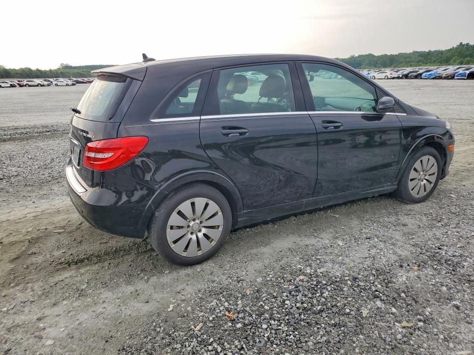 Photo 3 from auction – 2014 MERCEDES-BENZ B with VIN WDDVP9AB2EJ003477