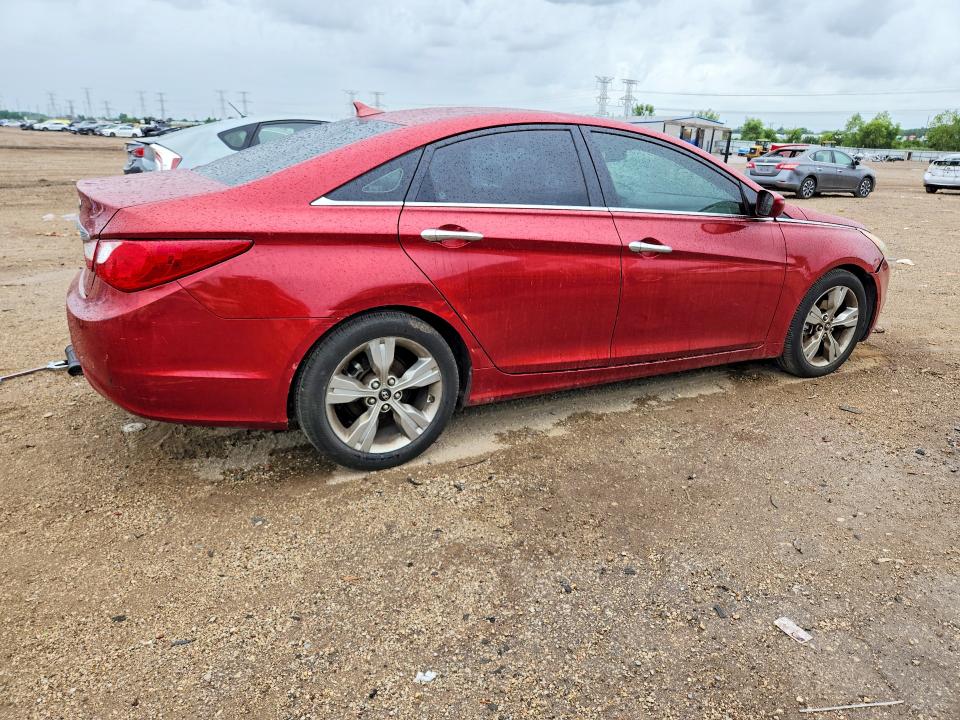 Photo 3 from auction – 2011 HYUNDAI SONATA with VIN 5NPEB4AC6BH154265