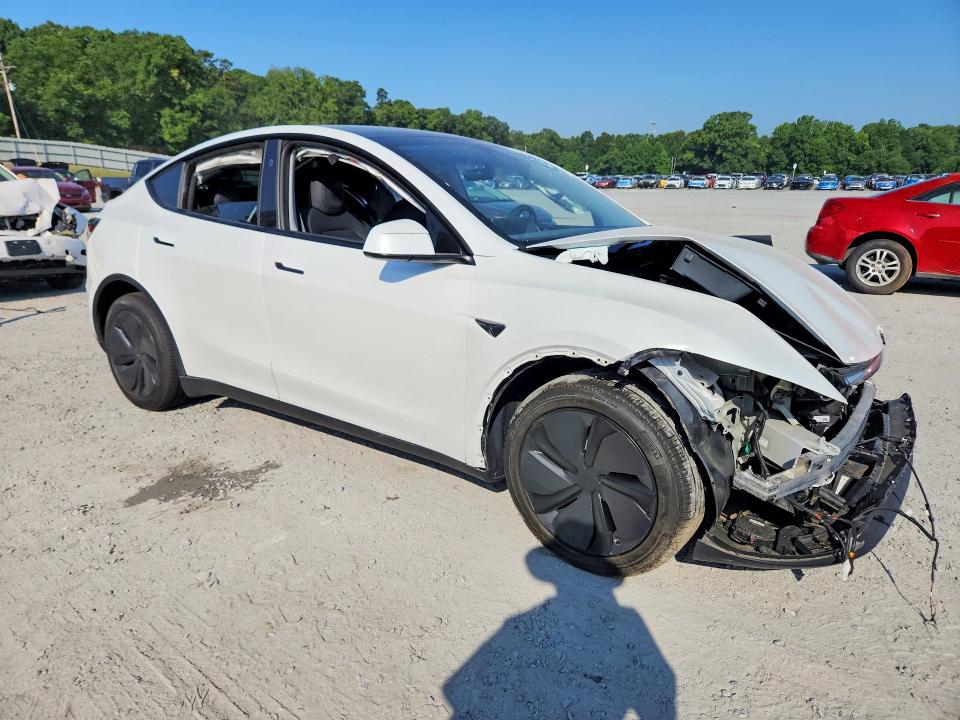 Фото 4 с аукциона – 2026 TESLA MODEL Y с VIN 7SAYGDEE0TA389237