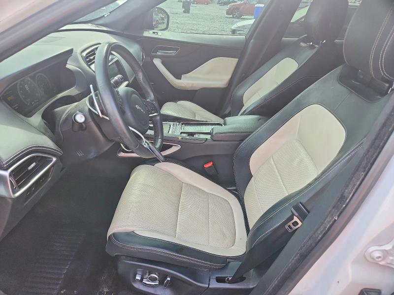 Photo 7 from auction – 2018 JAGUAR F-PACE with VIN SADCL2FXXJA321452