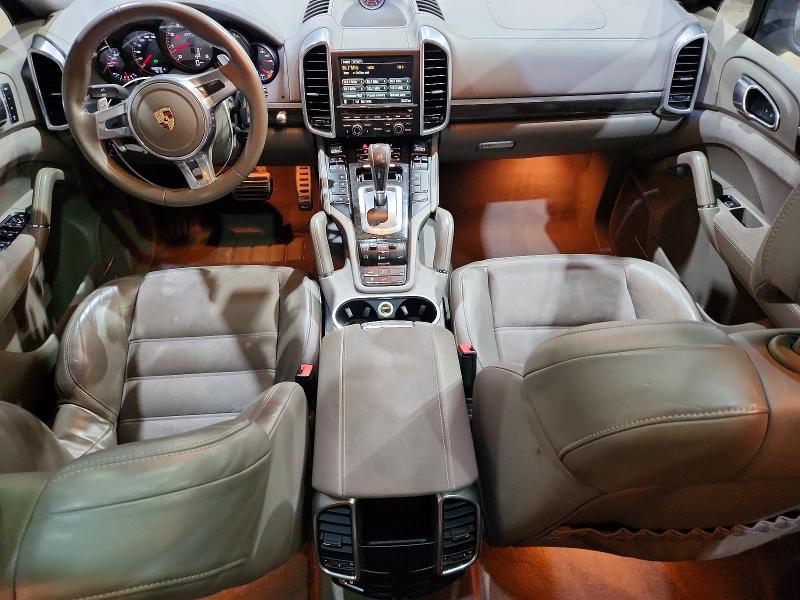 Photo 8 from auction – 2013 PORSCHE CAYENNE with VIN WP1AD2A28DLA70210