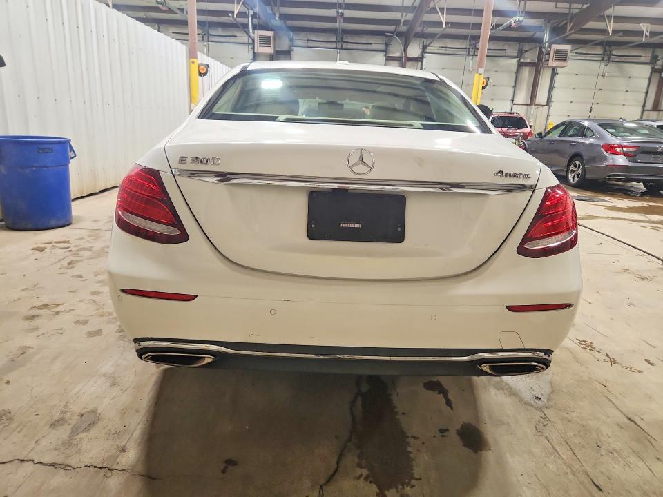 Photo 6 from auction – 2018 MERCEDES-BENZ E with VIN WDDZF4KB6JA392396