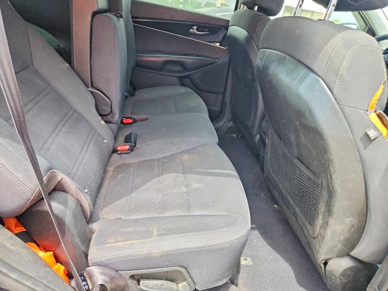 Photo 11 from auction – 2018 KIA SORENTO with VIN 5XYPGDA58JG338642