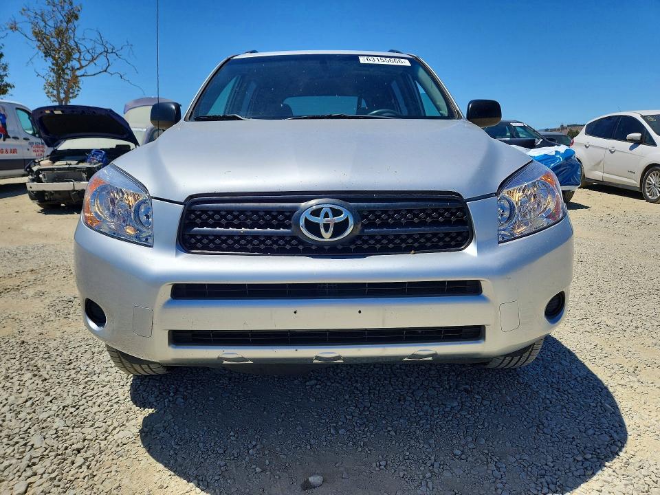 Photo 5 from auction – 2006 TOYOTA RAV4 with VIN JTMZD33V565015299