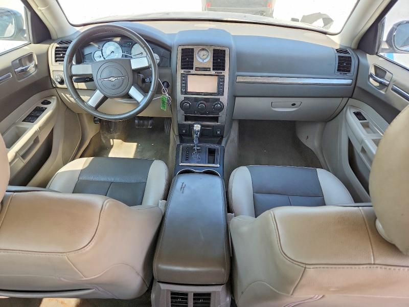 Photo 8 from auction – 2008 CHRYSLER 300 with VIN 2C3LA53G18H292236
