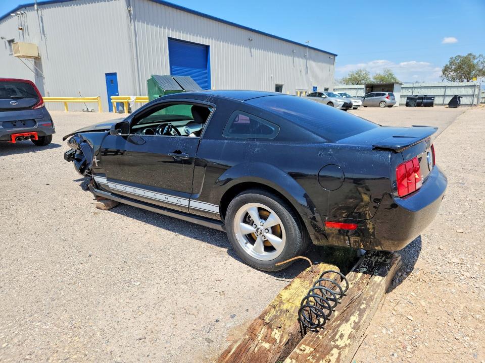Photo 2 from auction – 2008 FORD MUSTANG with VIN 1ZVHT80N485101770