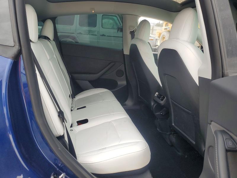 Photo 11 from auction – 2022 TESLA MODEL Y with VIN 7SAYGDEF6NF539785