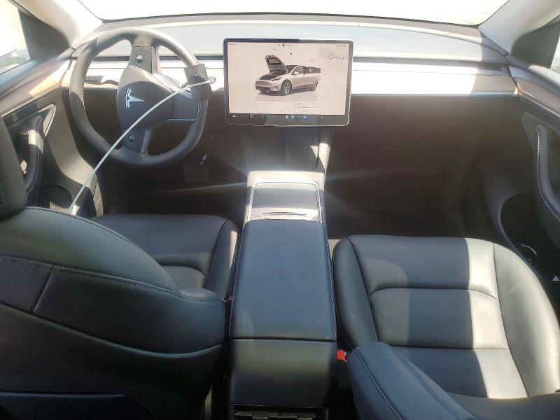 Photo 8 from auction – 2024 TESLA Y with VIN 7SAYGDEE8RF006088