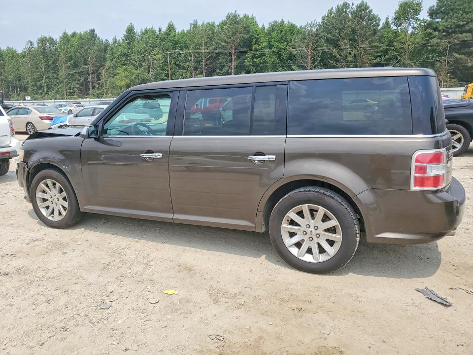 Photo 2 from auction – 2011 FORD FLEX with VIN 2FMGK5CC0BBD13218