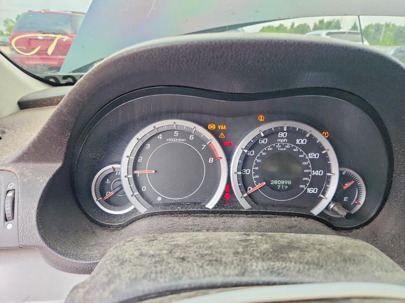 Photo 9 from auction – 2010 ACURA TSX with VIN JH4CU2E6XAC008244