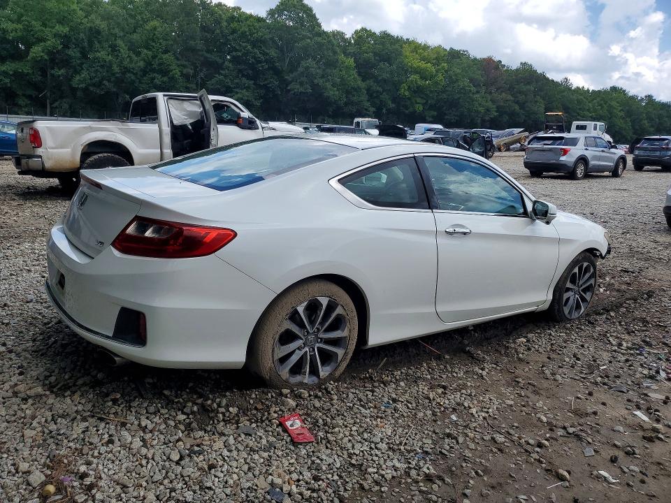Photo 3 from auction – 2013 HONDA ACCORD with VIN 1HGCT2B80DA006904