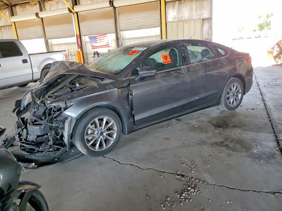 FORD FUSION 2017 with VIN 3FA6P0HD9HR277714 - Photo from auction