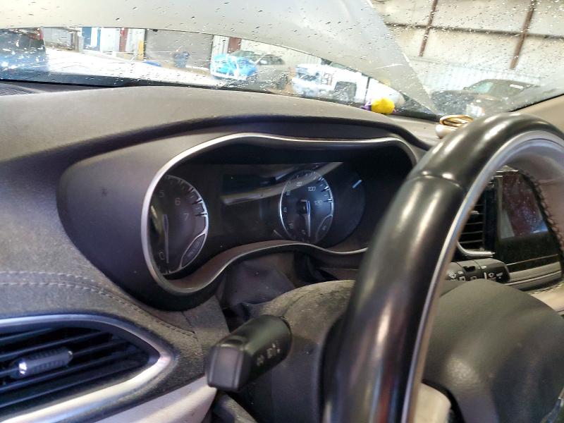 Photo 9 from auction – 2020 CHRYSLER PACIFICA with VIN 2C4RC1GG9LR235658