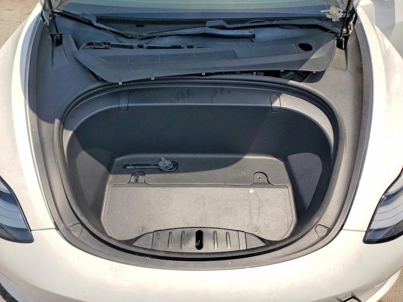 Photo 11 from auction – 2019 TESLA MODEL 3 with VIN 5YJ3E1EA5KF482412
