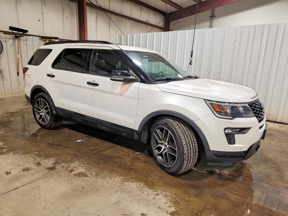 Снимка 4 от търг – 2018 FORD EXPLORER с VIN 1FM5K8GT0JGB74122