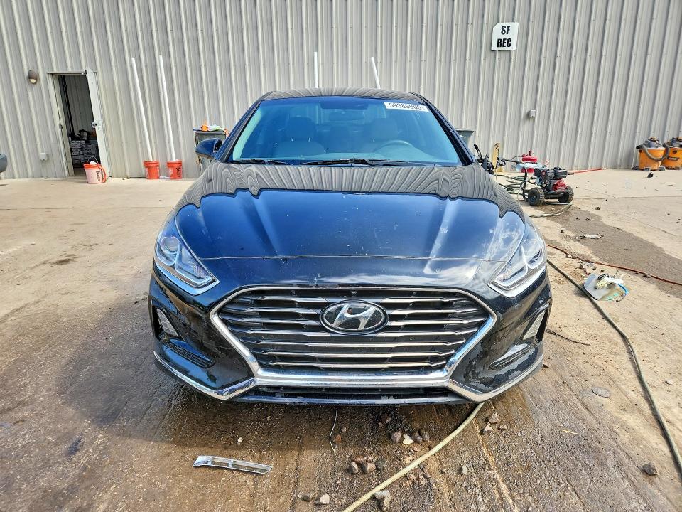Photo 5 from auction – 2018 HYUNDAI SONATA with VIN 5NPE24AF3JH611820