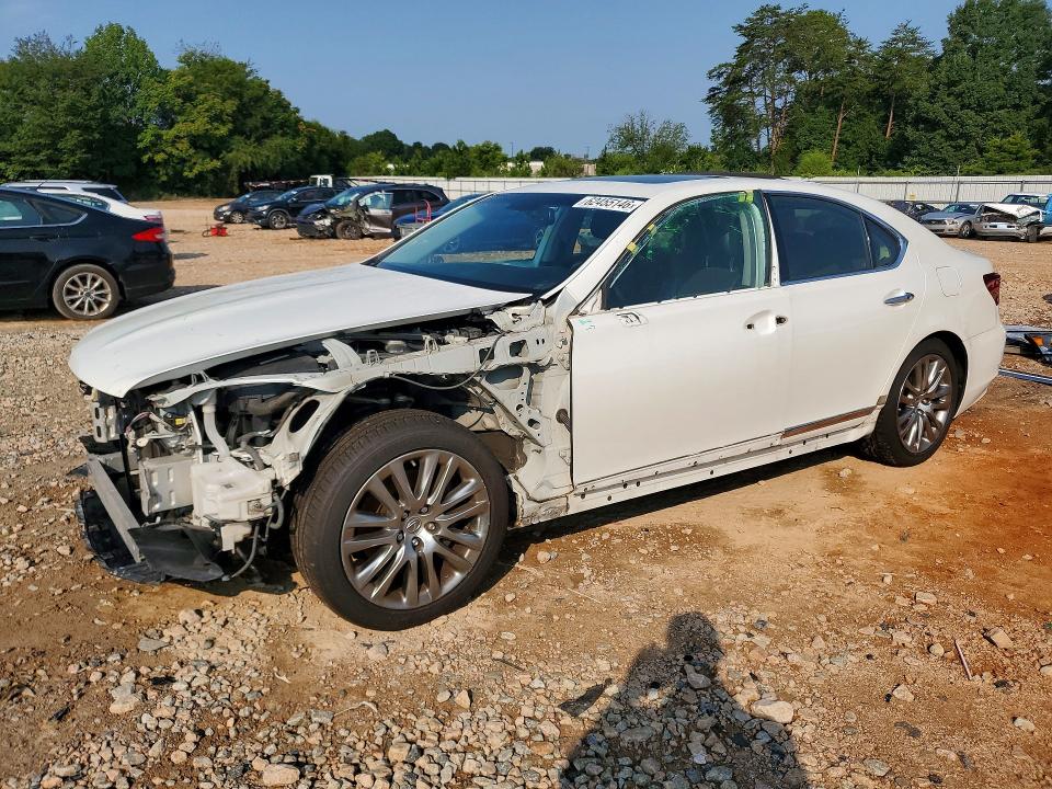LEXUS LS 2014 with VIN JTHBL5EF9E5132354 - Photo from auction