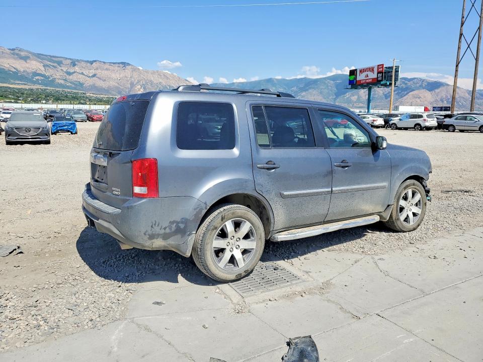Photo 3 from auction – 2013 HONDA PILOT with VIN 5FNYF4H96DB001494