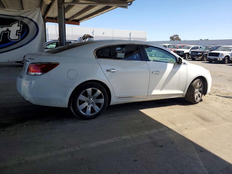 Photo 3 from auction – 2012 BUICK LACROSSE with VIN 1G4GF5E3XCF199813