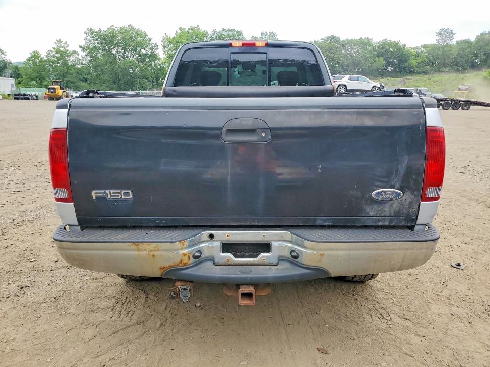 Photo 6 from auction – 2003 FORD F150 with VIN 1FTRX18L03NA92385