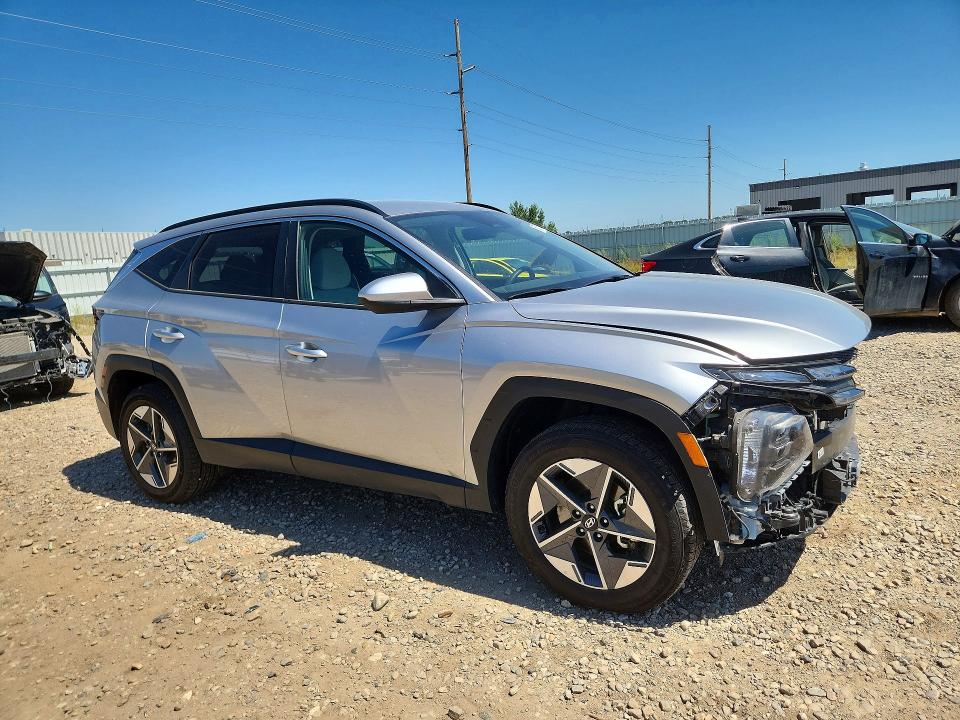 Photo 4 from auction – 2025 HYUNDAI TUCSON with VIN 5NMJBCDE3SH467910