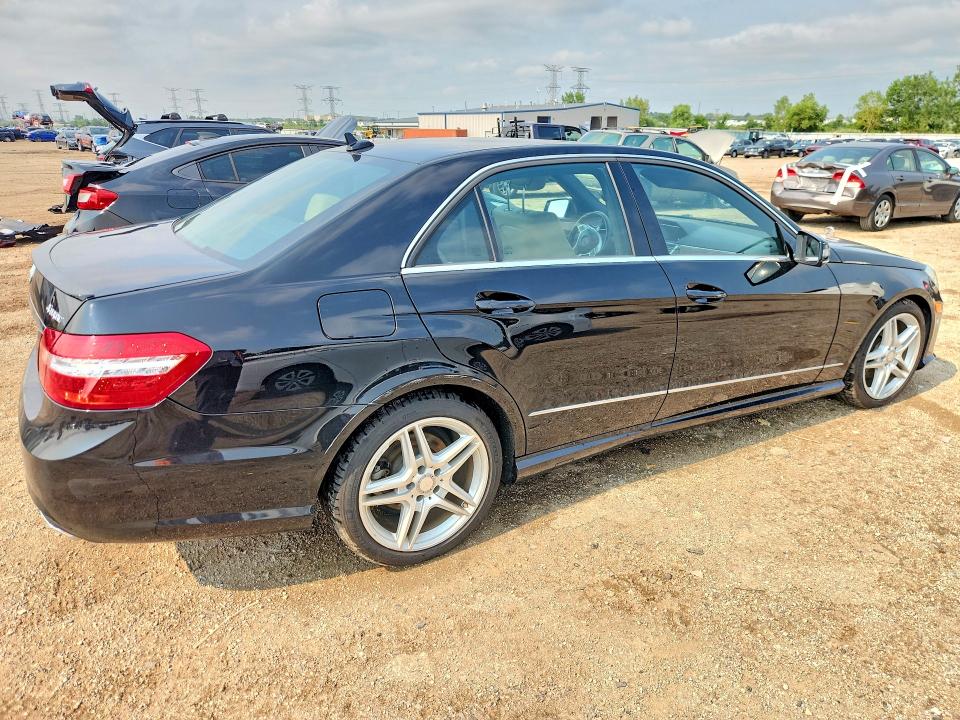 Photo 3 from auction – 2013 MERCEDES-BENZ E with VIN WDDHF8JB7DA753885