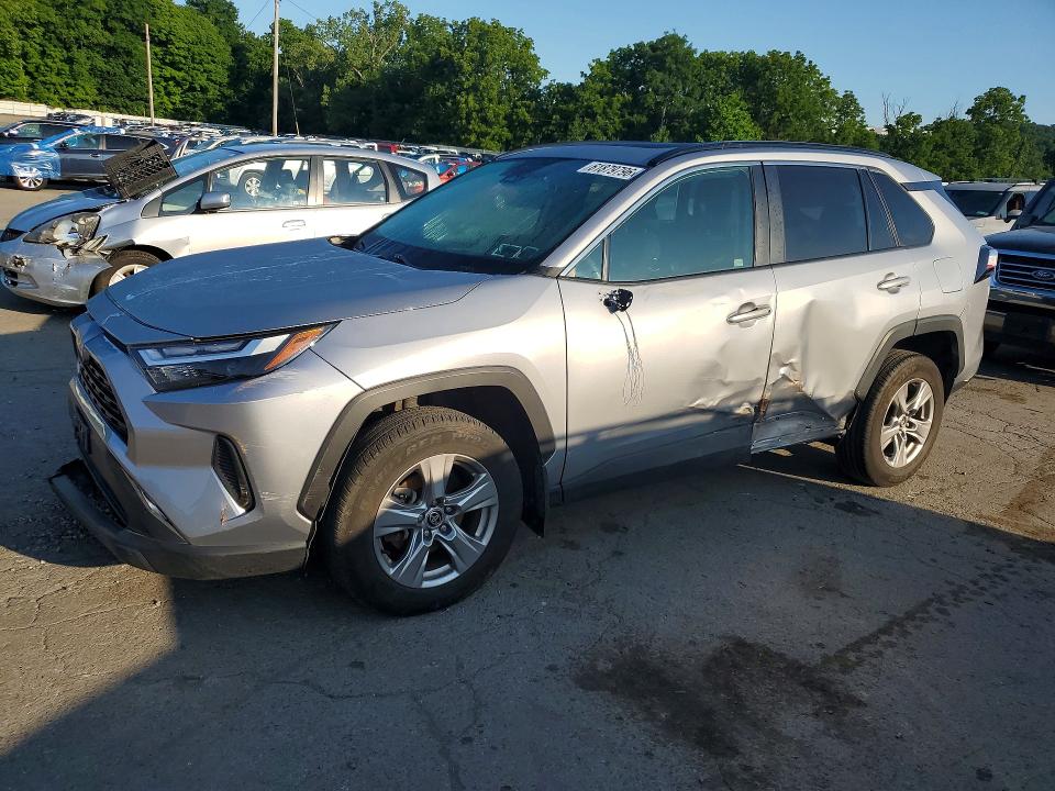 TOYOTA RAV4 2025 con VIN 2T3P1RFV4SC511696 - Foto de la subasta