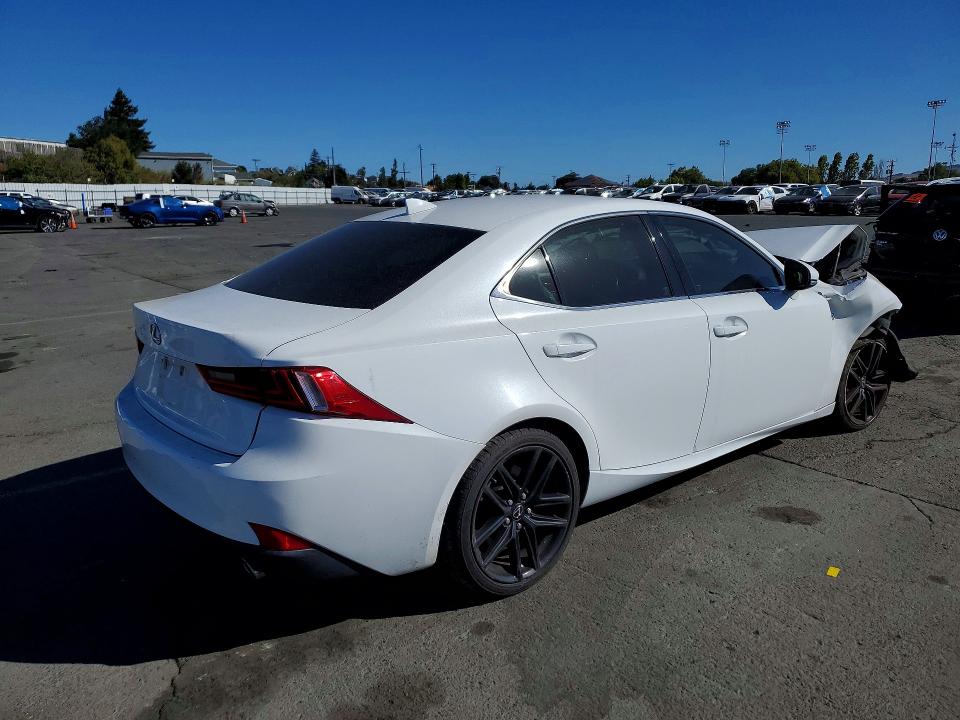 Photo 3 from auction – 2014 LEXUS IS with VIN JTHCE1D26E5004997