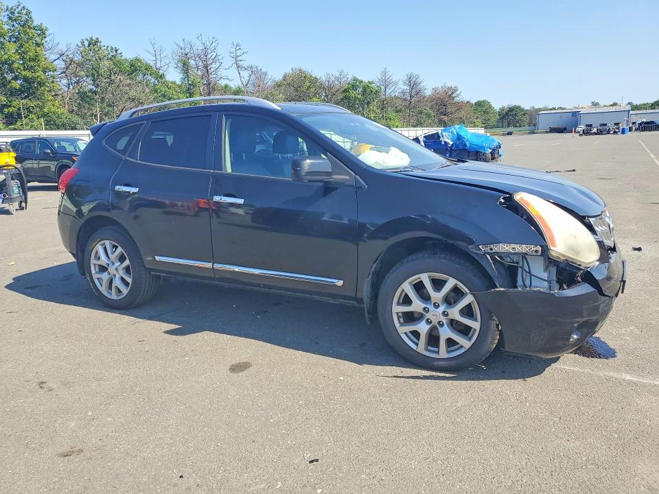 Photo 4 from auction – 2013 NISSAN ROGUE with VIN JN8AS5MV0DW625586