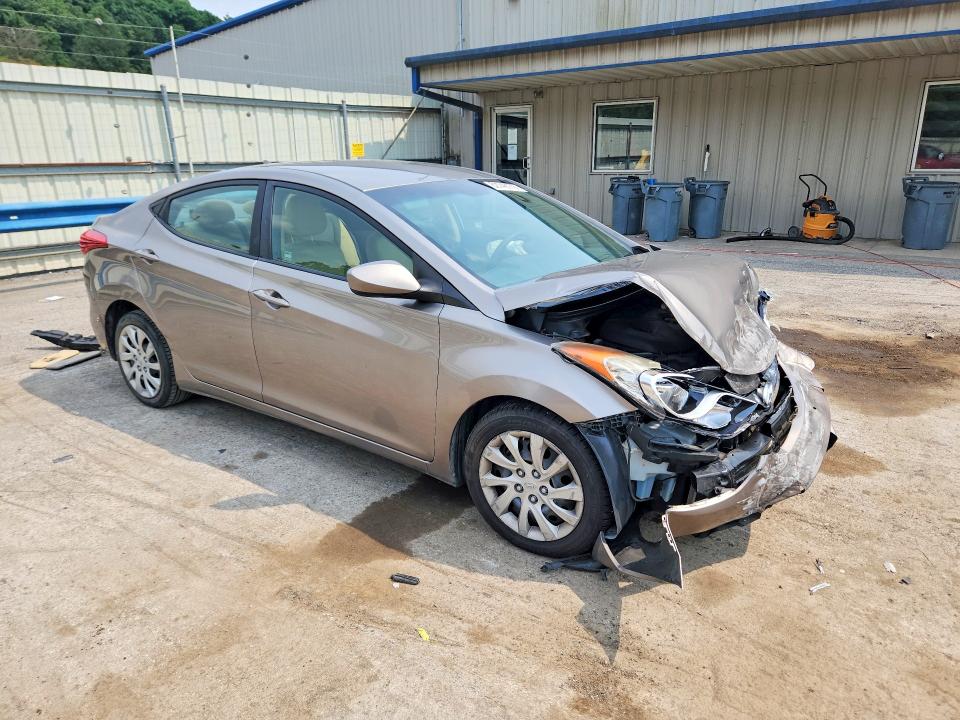 Photo 4 from auction – 2012 HYUNDAI ELANTRA with VIN 5NPDH4AE0CH090737