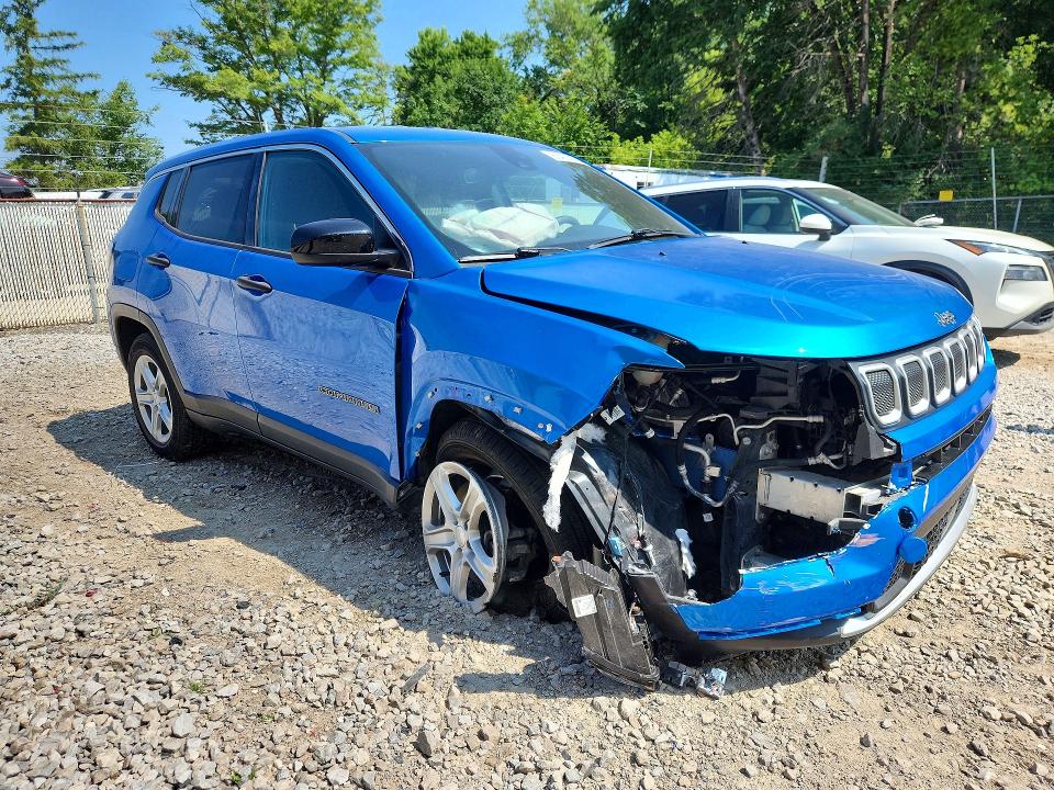 Photo 4 from auction – 2023 JEEP COMPASS with VIN 3C4NJDAN6PT514596