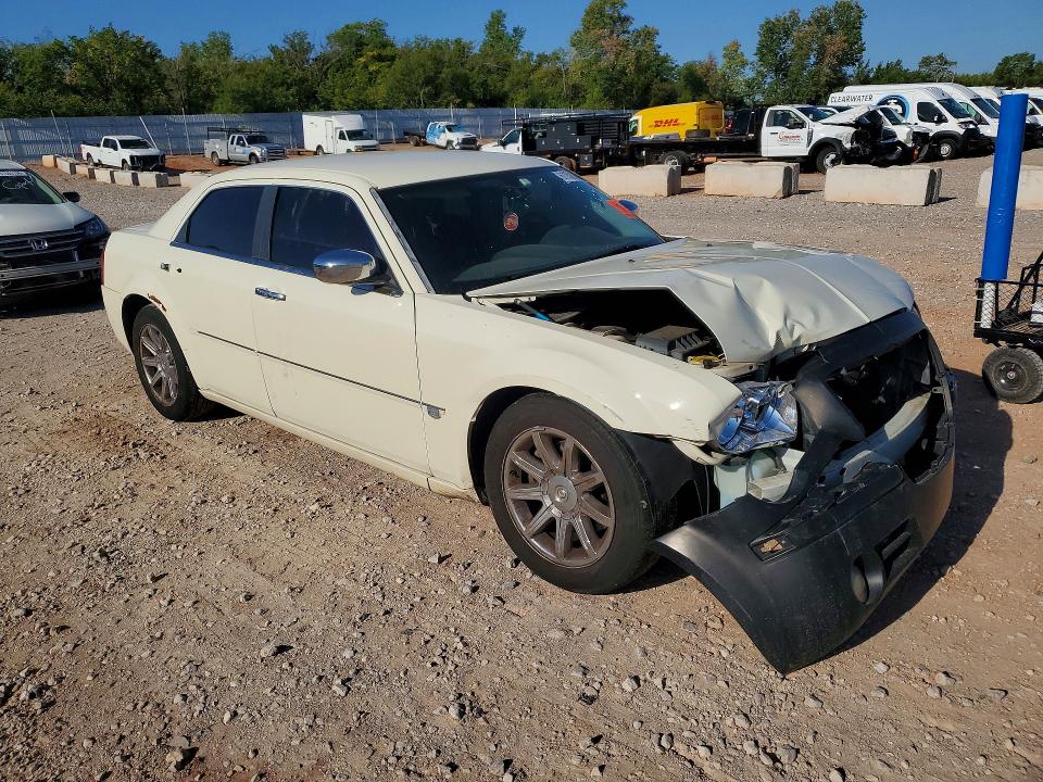 صورة رقم 4 من المزاد - 2005 CHRYSLER 300C مع VIN 2C3JA63H35H572175