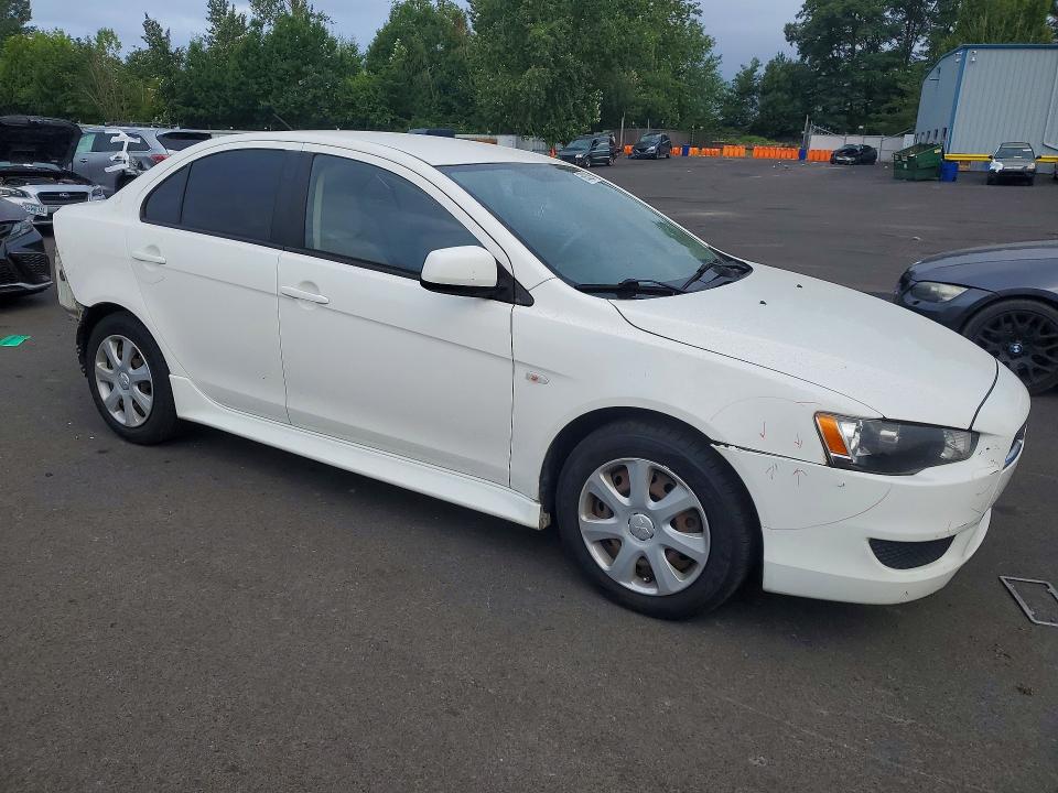 صورة رقم 4 من المزاد - 2014 MITSUBISHI LANCER مع VIN JA32U2FU0EU005345