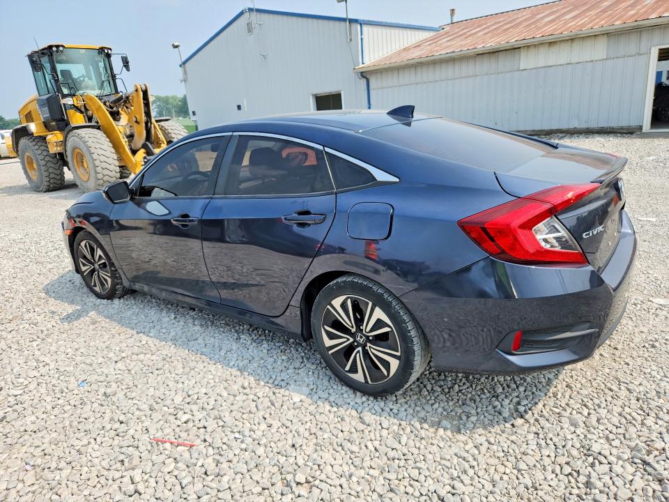 Photo 2 from auction – 2018 HONDA CIVIC with VIN JHMFC1F74JX028256