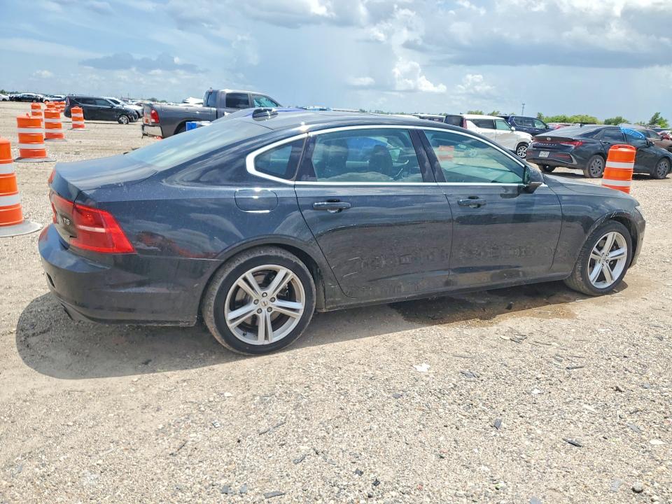 Photo 3 from auction – 2018 VOLVO S90 with VIN LVY982AK5JP007362