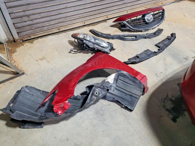 Photo 12 from auction – 2014 MAZDA 6 with VIN JM1GJ1W66E1124935