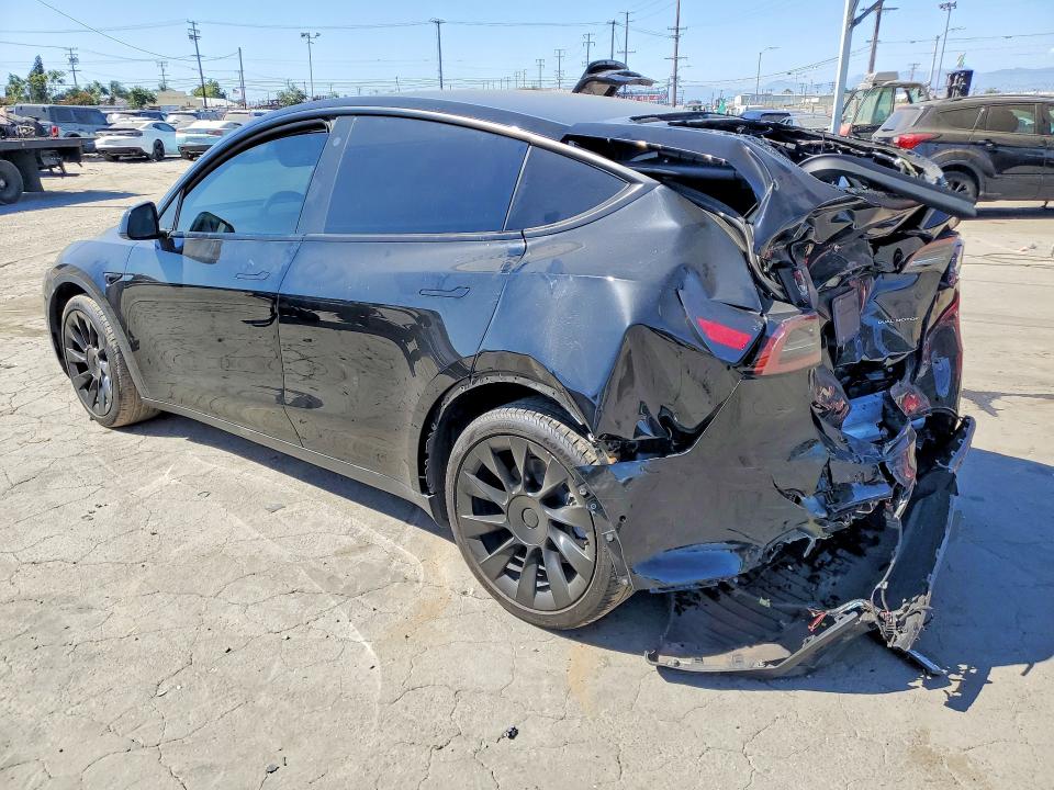 Foto 2 de la subasta – 2022 TESLA MODEL Y con VIN 7SAYGDEE8NF410454