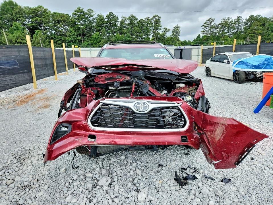 Foto 5 de la subasta – 2024 TOYOTA HIGHLANDER con VIN 5TDKDRAH2RS548713