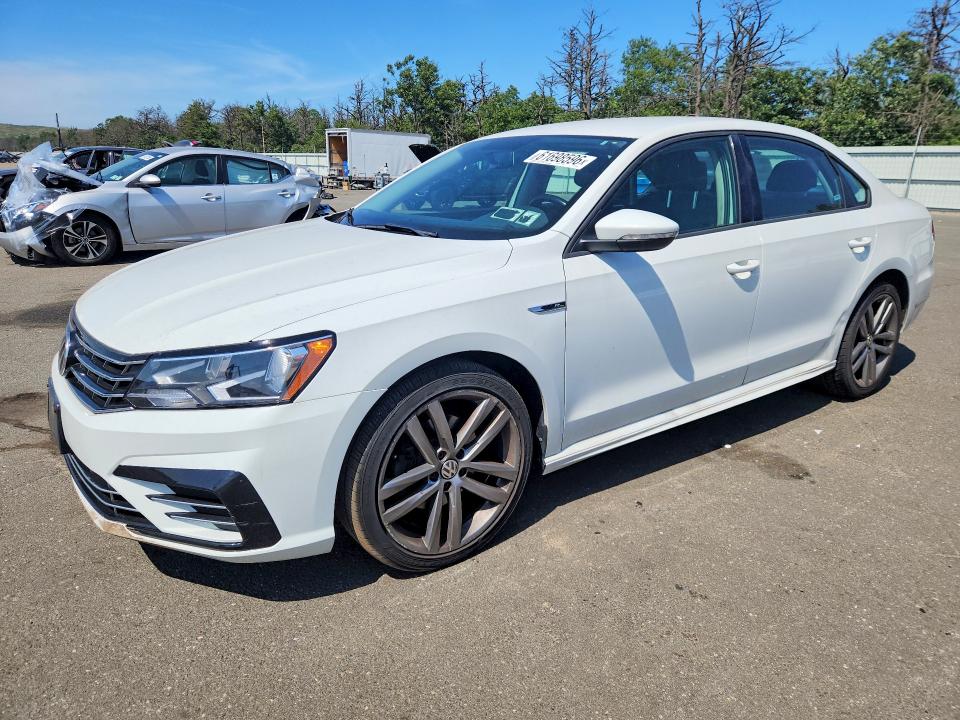 VOLKSWAGEN PASSAT 2018 with VIN 1VWAA7A3XJC032423 - Photo from auction