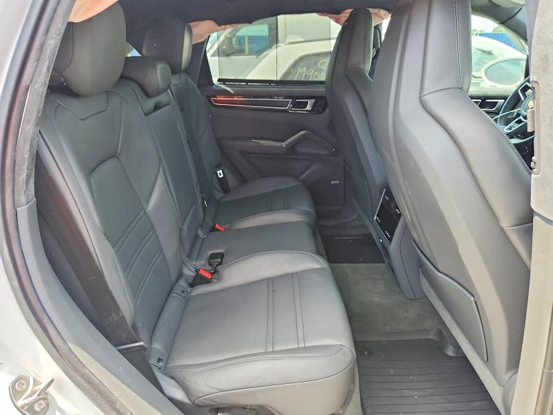 Photo 10 from auction – 2021 PORSCHE CAYENNE with VIN WP1AG2AY7MDA34885