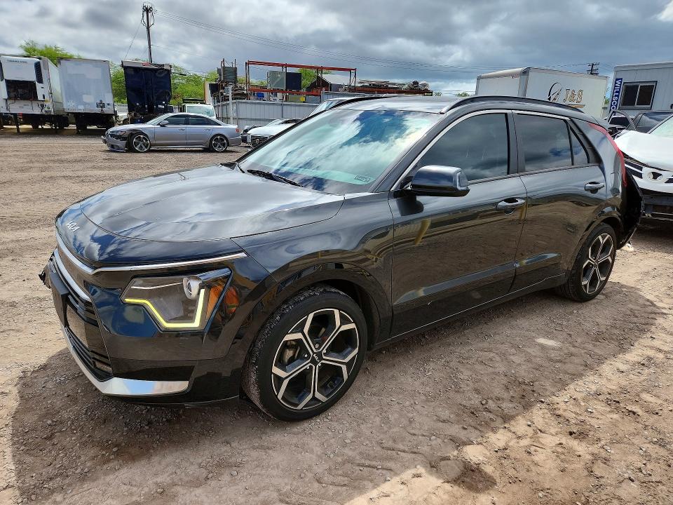 KIA NIRO 2023 with VIN KNDCR3LE9P5038741 - Photo from auction