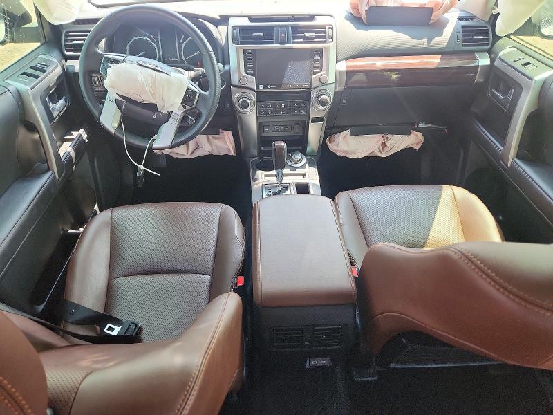Photo 8 from auction – 2023 TOYOTA 4RUNNER with VIN JTEKU5JRXP6137716