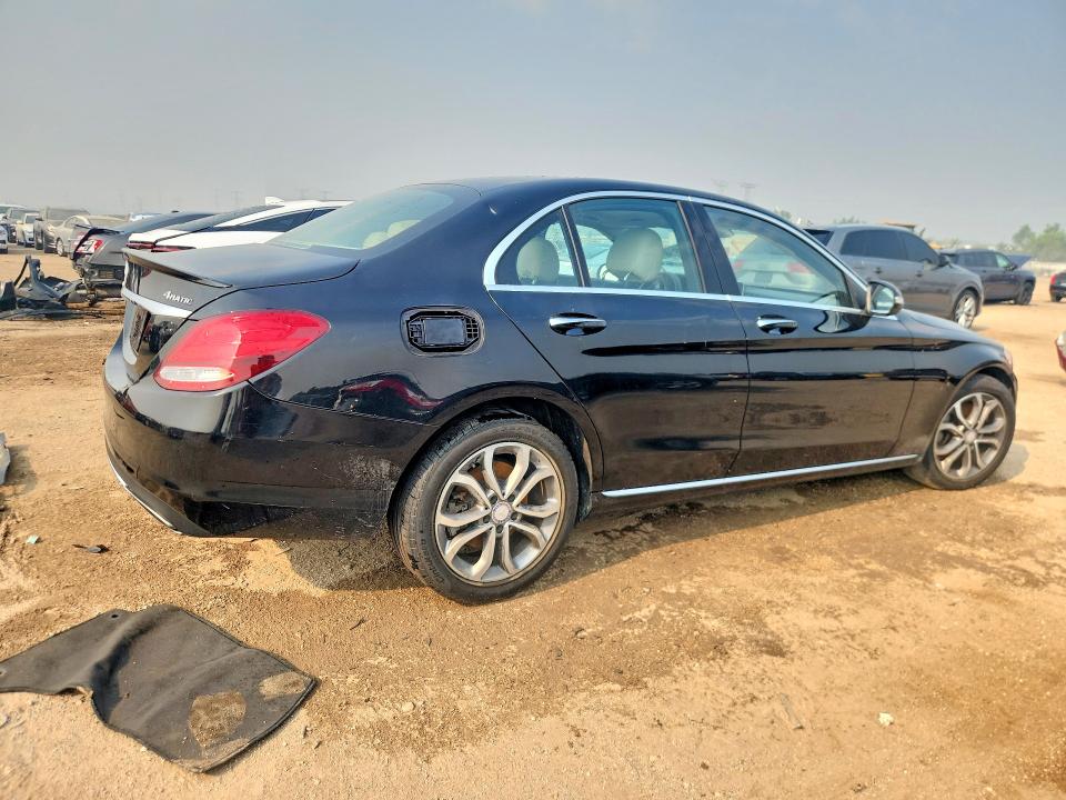 Photo 3 from auction – 2016 MERCEDES-BENZ C with VIN 55SWF4KB2GU144979