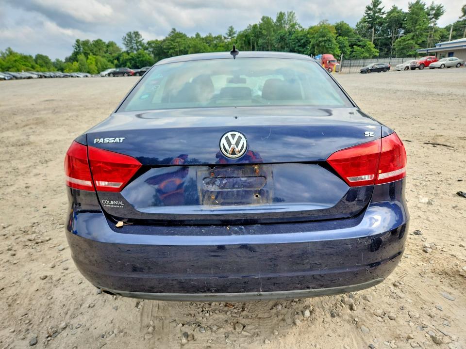 Photo 6 from auction – 2012 VOLKSWAGEN PASSAT with VIN 1VWBP7A35CC087805