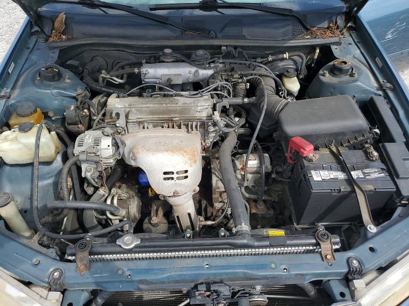 Photo 11 from auction – 2000 TOYOTA CAMRY with VIN 4T1BG22K5YU989556