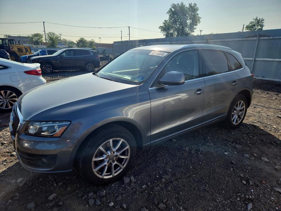 AUDI Q5 2012 with VIN WA1LFAFP2CA123068 - Photo from auction