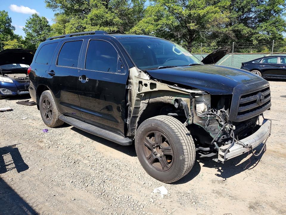 Photo 4 from auction – 2011 TOYOTA SEQUOIA with VIN 5TDZY5G16BS031894