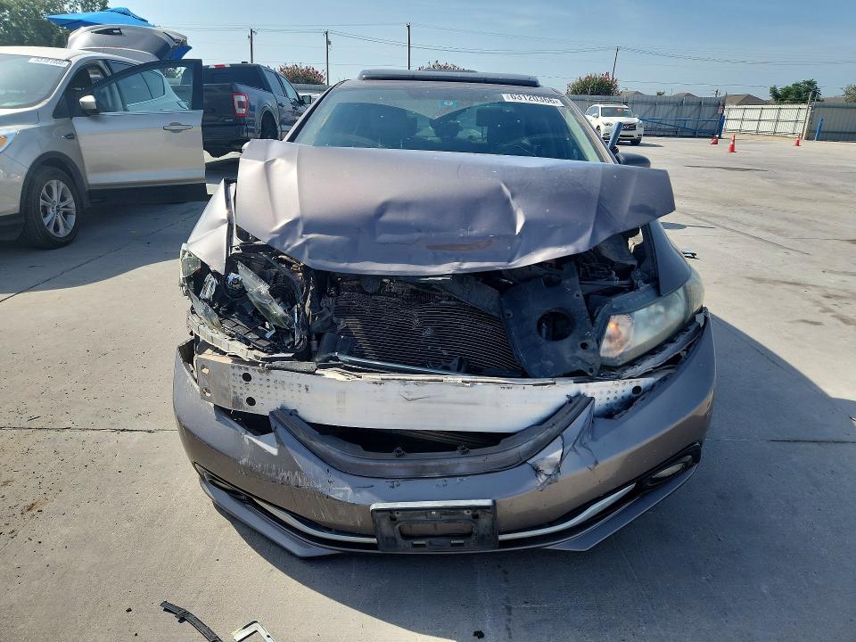 Photo 5 from auction – 2014 HONDA CIVIC with VIN 19XFB2F8XEE071413